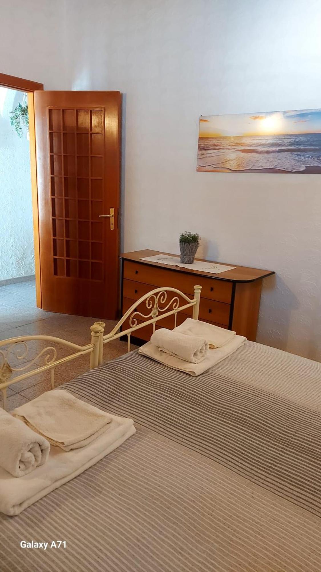 Willa Casa Fronte Mare Puro Relax Cava dʼAliga Zewnętrze zdjęcie