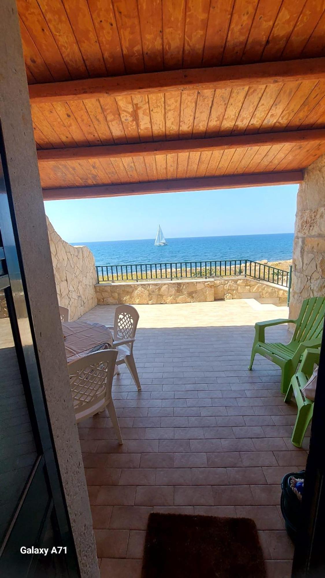 Willa Casa Fronte Mare Puro Relax Cava dʼAliga Zewnętrze zdjęcie