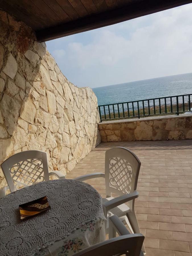 Willa Casa Fronte Mare Puro Relax Cava dʼAliga Zewnętrze zdjęcie
